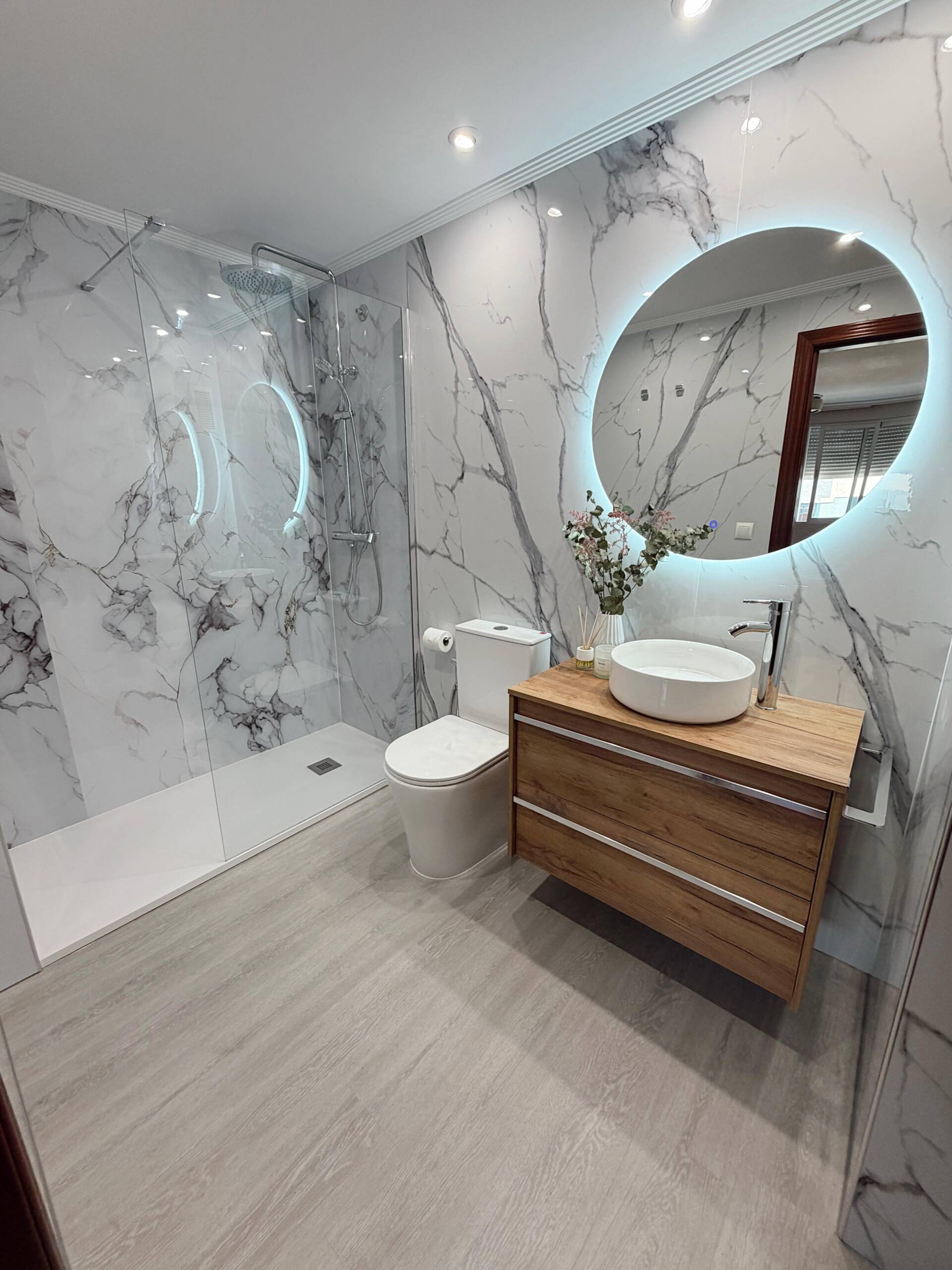 Reforma de baño sin obra: hotel de lujo