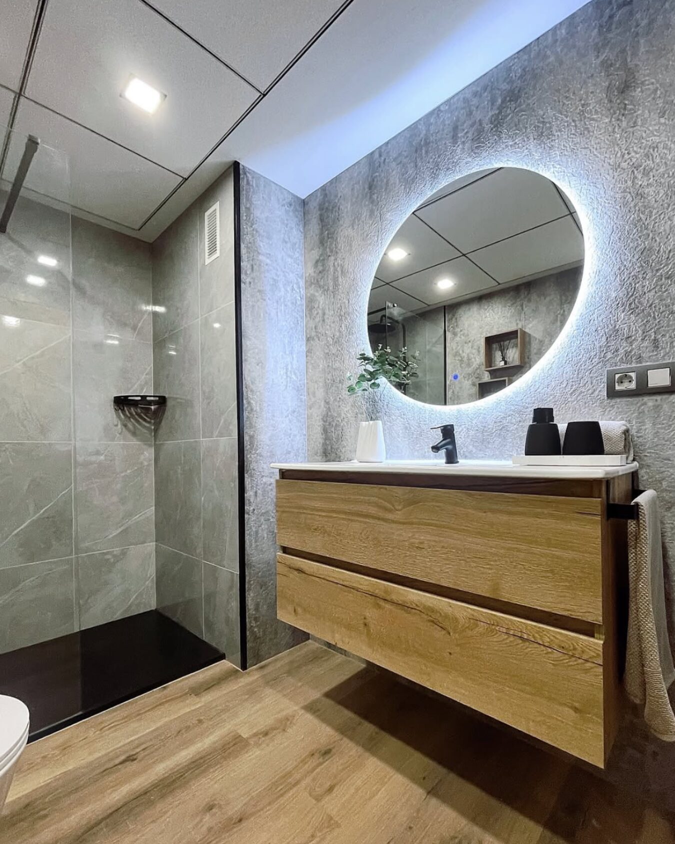 Reforma de baño sin obra: efecto hotel